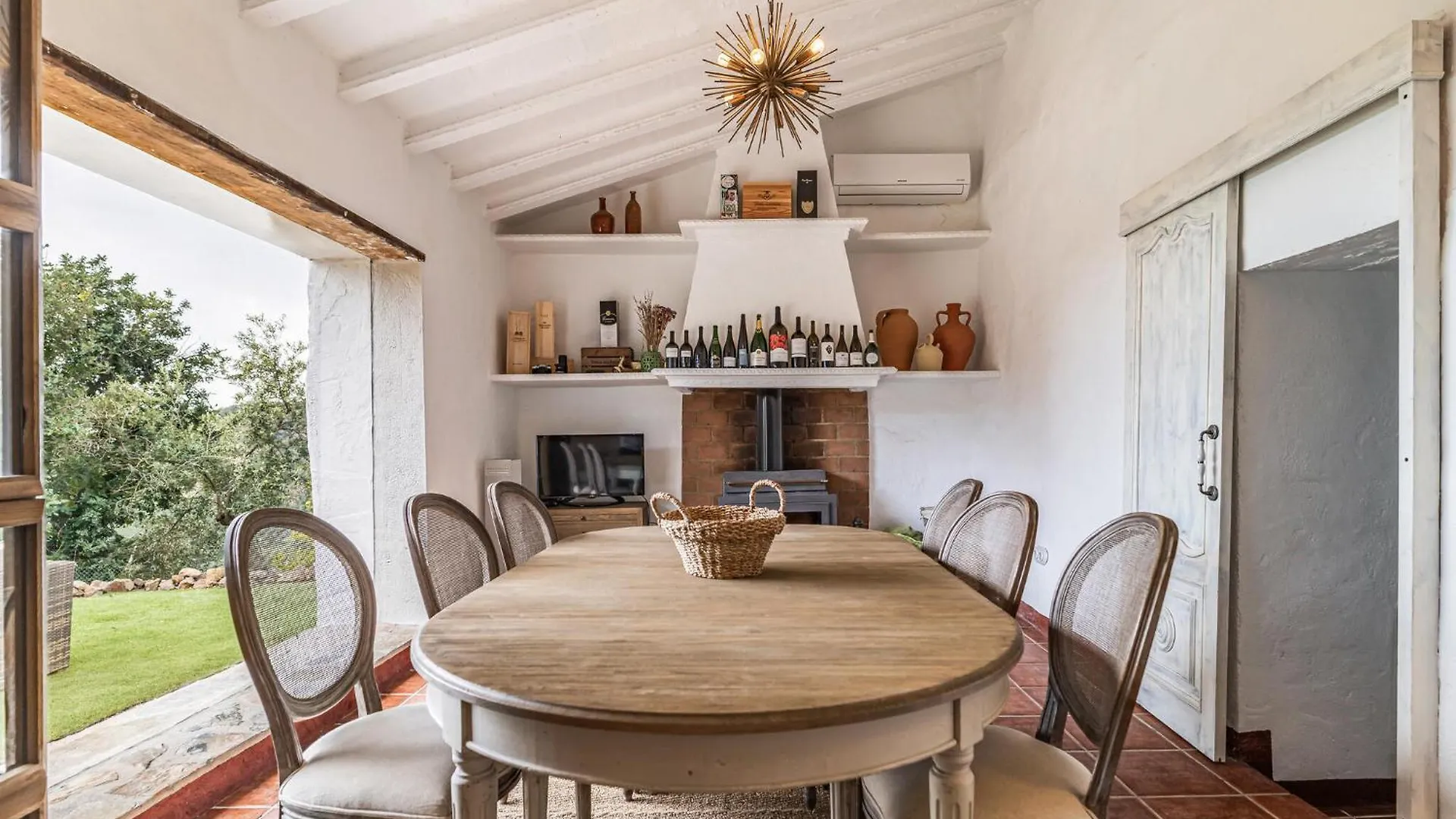 Awesome Home In Malaga With Sauna